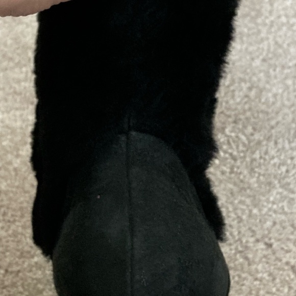 Chanel Black suede wool fur boots - Picture 8 of 13